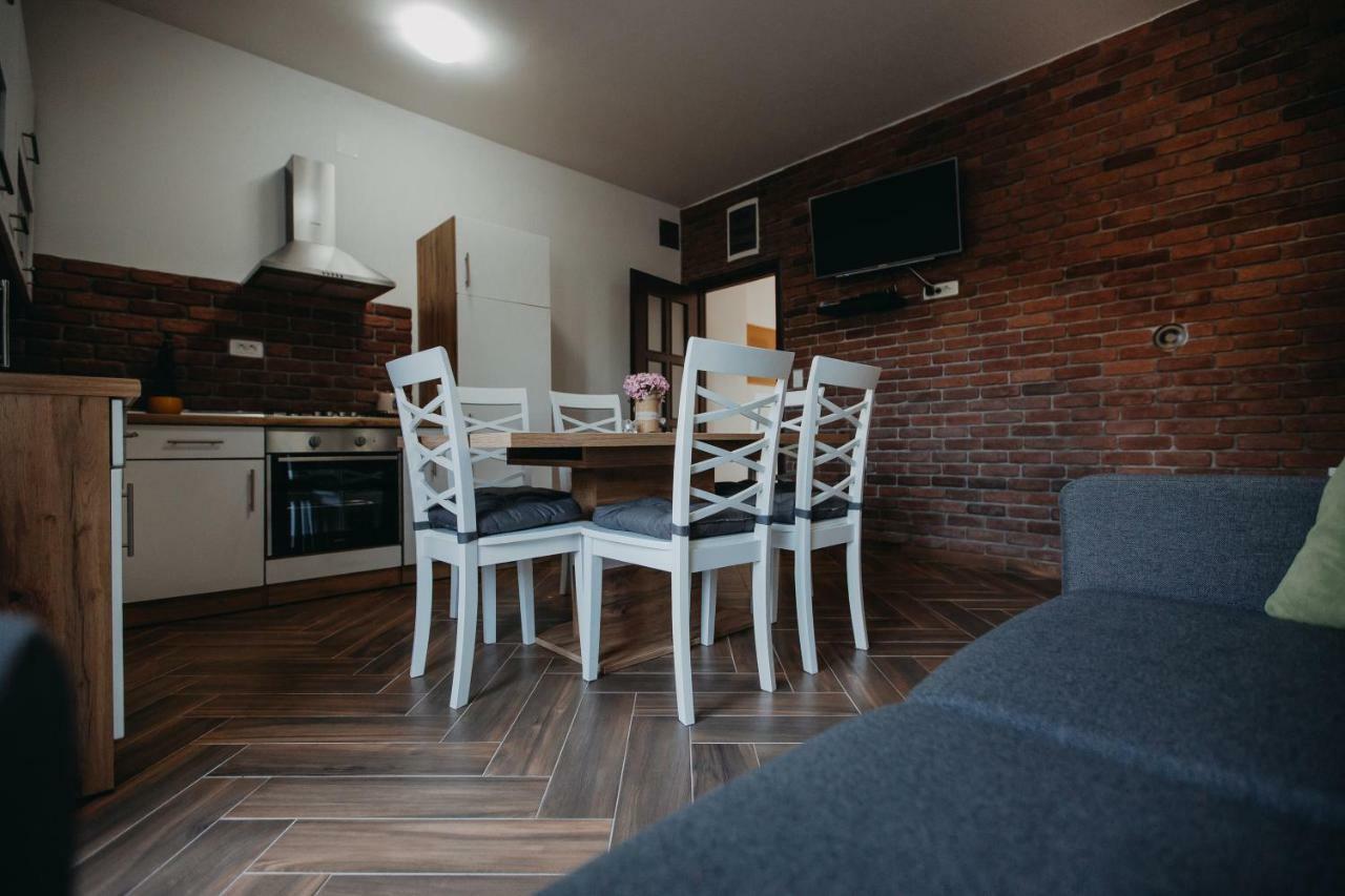 Apartman Vejama โยซิปโดล ภายนอก รูปภาพ
