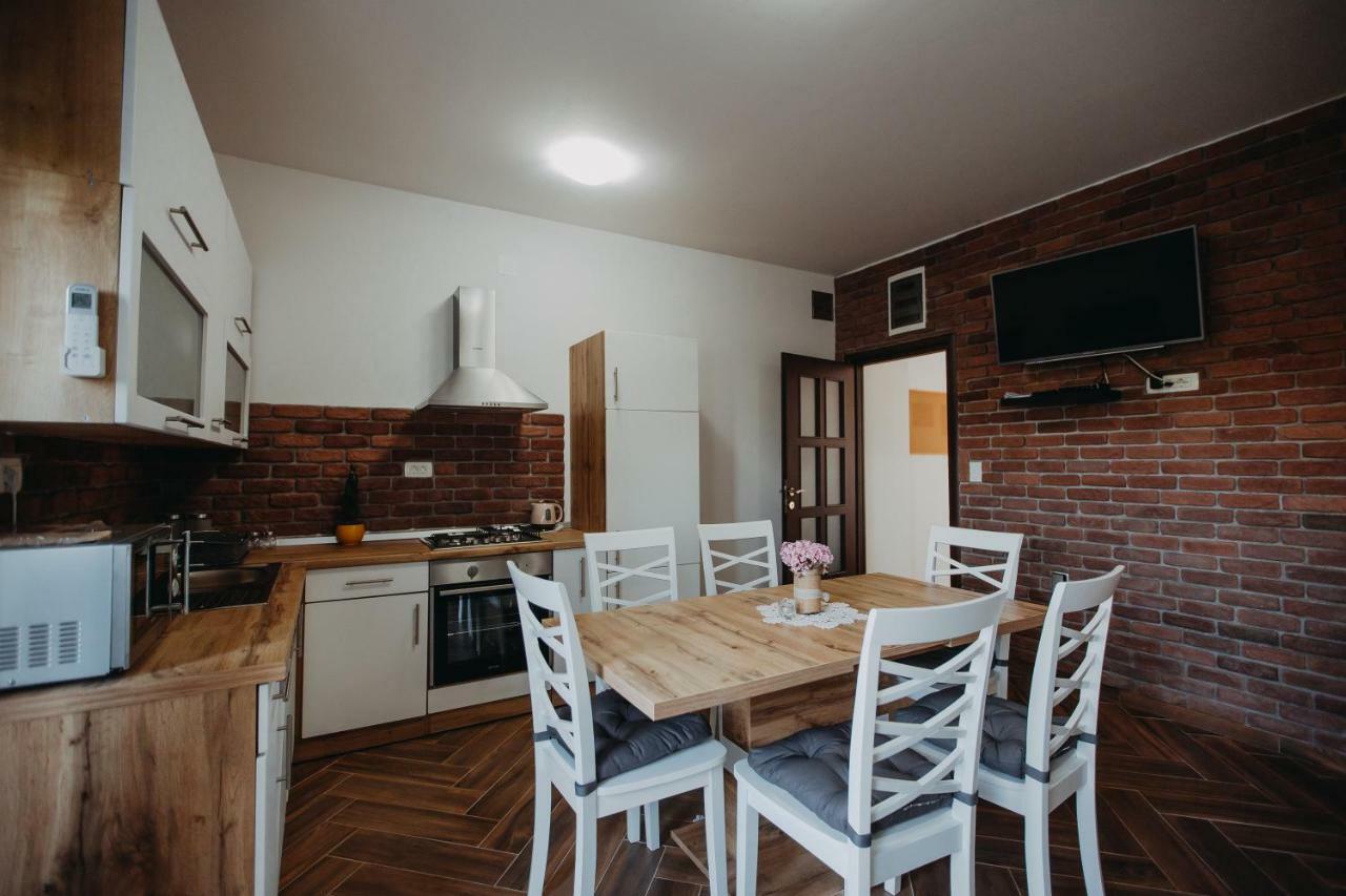 Apartman Vejama โยซิปโดล ภายนอก รูปภาพ